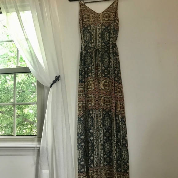 Tribal Print Maxi Dress - Picture 4 of 7